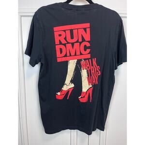 Run DMC Walk This Way Tee Medium